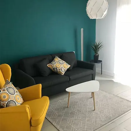 Hyper Centre 阿卡雄