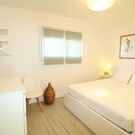 Hyper Centre 阿卡雄